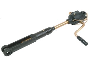 WIESZAK PRAWY PODNOŚNIKA FERGUSON / FORD  (SPENCO)