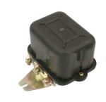 REGULATOR NAPIĘCIA Rg 15d Zetor 3011/4011 / Ursus C4011    zamiennik 