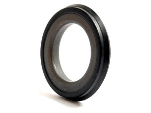 Uszczelniacz piasty przedniego koła IH  238 - 444, B275, B414